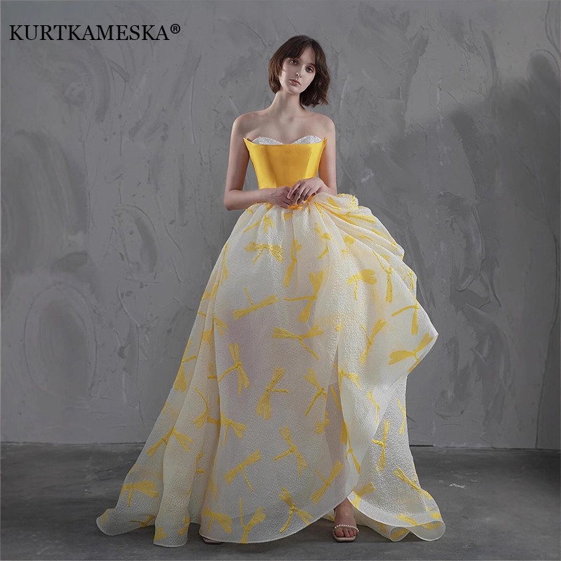 Embroidery Yellow Dress - Zarif Sarı Saten Üstlü Düğün Davetiyesi
